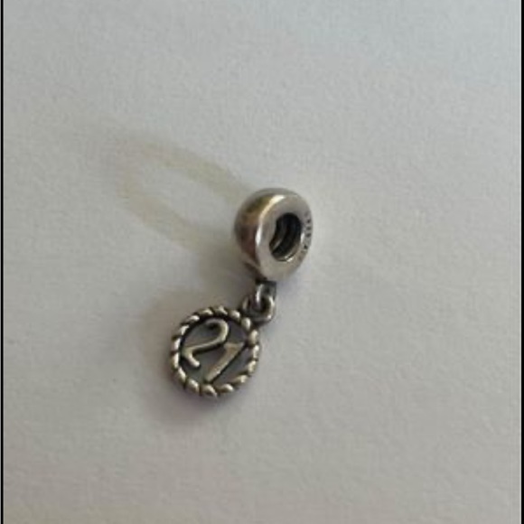 Various Pandora Charms - Picture 2 of 7